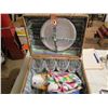 Image 2 : Woven Picnic Basket With Supplies