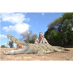 3-Day 1x1 guided Crocodile Hunt for one (1) experienced hunter