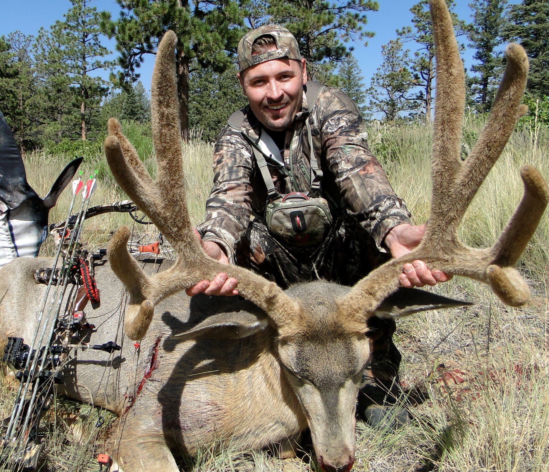 Archery, Muzzleloader or Rifle Mule Deer Hunt on Private Ranch in