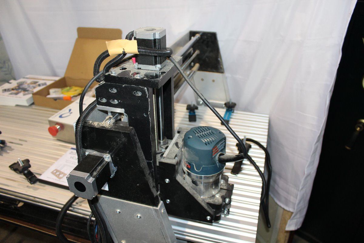 NEXTWAVE AUTOMATION CNC SHARK 2 FOOT 4 INCH BY 5 FOOT 3 INCH TABLE ...