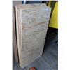 Image 1 : LOT OF 4 X 2 PLYWOOD BOARDS