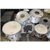 Image 2 : 7 PIECE TAMA IMPERIALSTAR DRUM SET