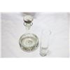 Image 2 : MODERN CRYSTAL DECANTER AND VASE