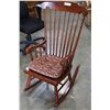 Image 2 : VILAS MAPLE ROCKING CHAIR