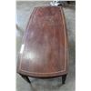 Image 2 : VINTAGE MAHOGANY COFFEE TABLE WITH BRASS CASTORS