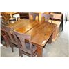 Image 2 : ANTIQUE OAK DINING TABLE WITH 3 LEAFS AND FOUR T-BACK LEATHER SEAT CHAIRS