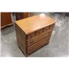 Image 2 : CAPE COD THREE DRAWER MAPLE DRESSER