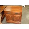 Image 1 : CANADIAN MADE MAPLE NIGHTSTAND