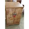 Image 1 : SMALL 2-DOOR CABINET