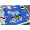 Image 3 : VINTAG WAYNE GRETZKY OVERTIME TABLE TOP HOCKEY GAME