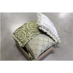 LOT OF DESIGNER THROW PILLOWS