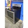 Image 2 : MAYTAG GLASSTOP CONVECTION OVEN