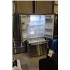 Image 2 : SAMSUNG STAINLESS STEEL FRENCH DOOR FRIDGE WITH ICE AND WATER