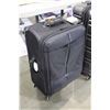 Image 2 : LARGE BLACK SUITCASE