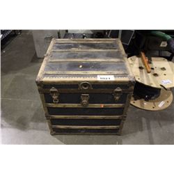 VINTAGE SQUARE WOOD AND METAL TRUNK