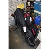 Image 1 : 2 BAGS OF GOLF CLUBS