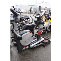 ELLIPTICAL TRAINER (NOT WORKING)