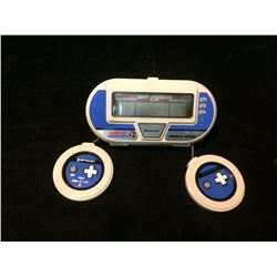 1984 NINTENDO DONKEY KONG HOCKEY- MICRO VS SYSTEM (GAME & WATCH)