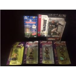 SPORTS ACTION FIGURE LOT