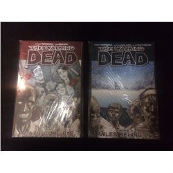 THE WALKING DEAD COMIC BOOKS