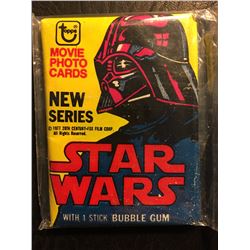 1977 NEW SERIES STAR WARS MOVIE PHOTO CARDS W/ BUBBLEGUM STICK
