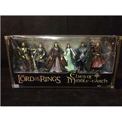 IN BOX LORD OF THE RINGS ELVES OF MIDDLE EARTH ACTION FIGURES W/ ACCESSORIES