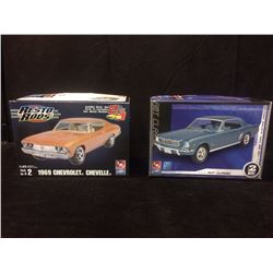 IN BOX CLASSIC 1969 CHEVY CHAVELLE & 1966 FORD MUSTANG HARD TOP MODEL KIT CARS