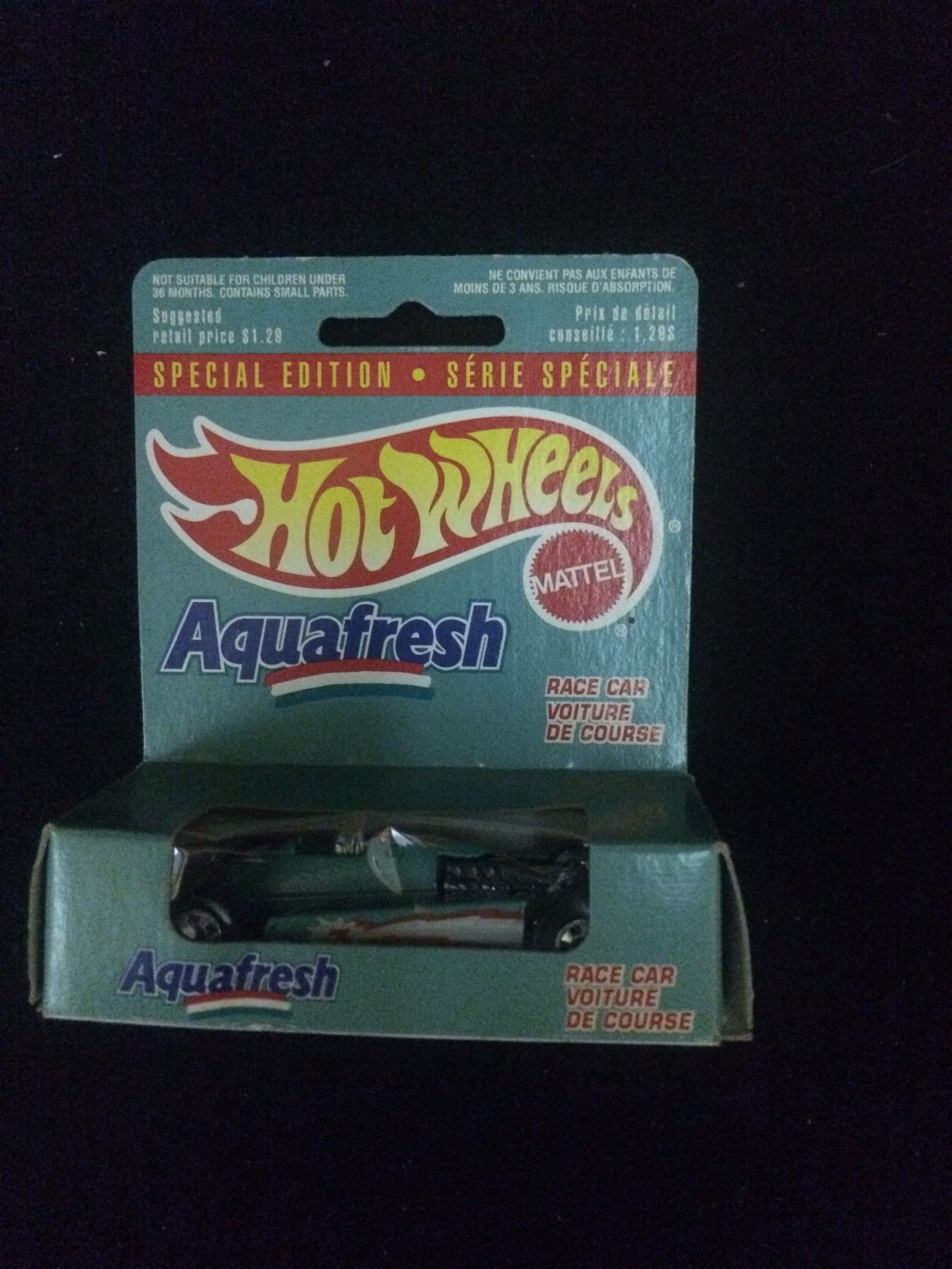 SEALED PACKAGE SPECIAL EDITION HOT WHEELS AQUAFRESH RACE CAR