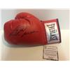 Image 1 : LARRY HOLMES SIGNED EVERLAST BOXING GLOVE (SCHWARTZ SPORTS COA)