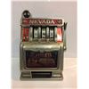 Image 2 : VINTAGE BUCKAROO BANK MINI SLOT MACHINE