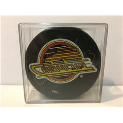 SERGEI NEMCHINOV SIGNED HOCKEY PUCK