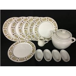MIKASA GLASSWARE/ACCESSORIES LOT 13 ITEMS