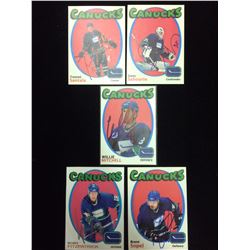 VANCOUVER CANUCKS SIGNED HOCKEY TRADING CARD LOT
