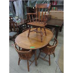 Dining Room Table & Chairs