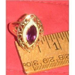 This is lot 109L see the size - ceci est le lot 109L voir sa grandeur