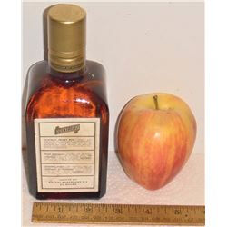 FULL unopened old bottle of Cointreau - encore PLEINE bouteille vieille