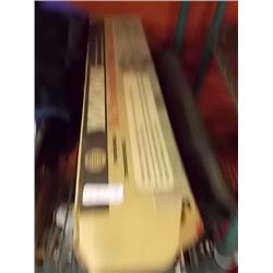 YAKIMA SKI/SNOWBOARD HOLDER - 3 TTL