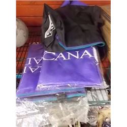 NEW CLEARLY CANADIAN SNOW BOARD/ SKI CARRY BAG 3 TTL PER LOT