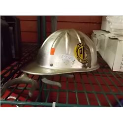 VINTAGE ALUMINUM HARD HAT & OAR LOCKS