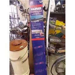 LUND WRAP-AROUND HOOD AND FENDER SHIELD - '84-97 FORD WINDSTAR