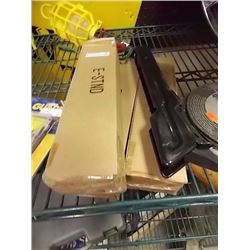 NEW EASLES - 3 TTL - COUNTER TOP