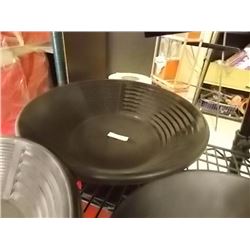 NEW GOLD PAN - ESTWING - BLACK PLASTIC - LARGE