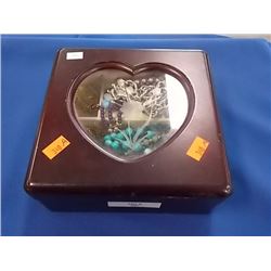 HEART SHAPED JEWELRY BOX & CONTENTS