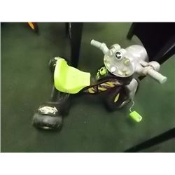 FISHER PRICE BOYS TRICYCLE