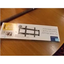 INSIGNIA TV WALL MOUNT - 13-32"  - AS NEW