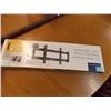 Image 1 : INSIGNIA TV WALL MOUNT - 13-32"  - AS NEW