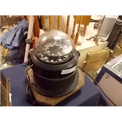 VINTAGE MARINE COMPASS