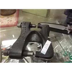 HAND RIVETER - RIVET EZE II