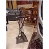 Image 1 : FIRE PLACE COMPANION SET