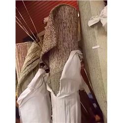 AREA CARPET - NEW COMTEMPORARY STRIPED CARPET -5X8